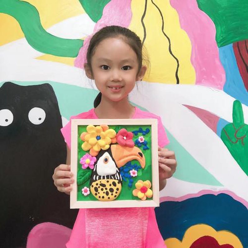 如何让孩子在少儿美术班里画出栩栩如生的章鱼、螃蟹和鲸鱼？